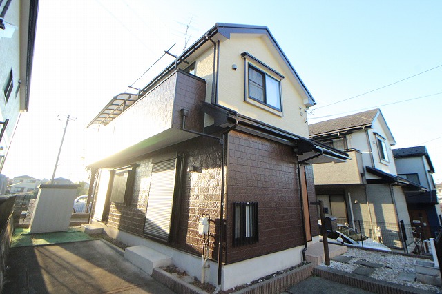 【北八王子駅・中古戸建】八王子市石川町 ◎駐車場2台(車種による)◎小中学校、商業、医療施設全てが徒歩圏内《リフォーム完了済》《写真充実》《即日内覧可》